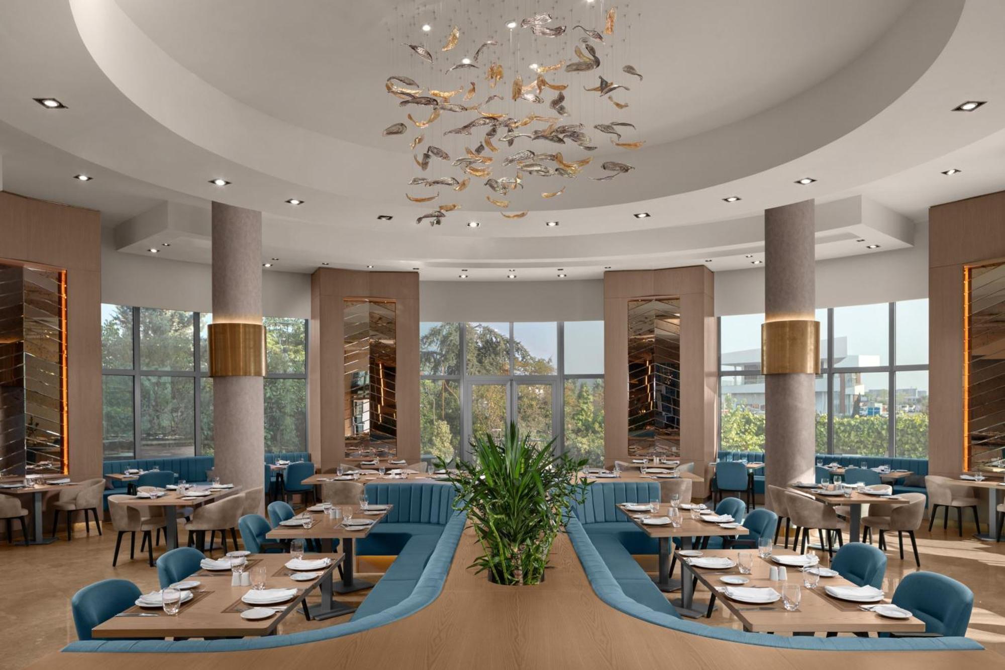 Delta Hotels By Marriott Istanbul West Exteriér fotografie